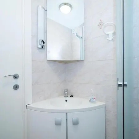 Appartement Natasa- One Bedroom With Terrace A2 - St Supetar
